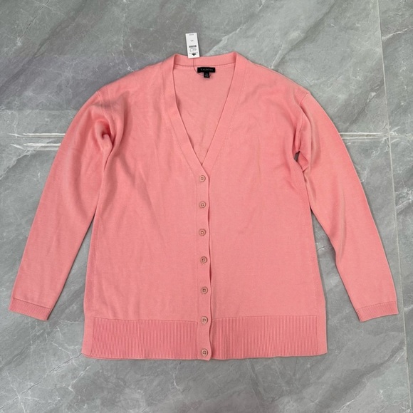Women’s Talbots Button Front Girlfriend Cardigan Long Sleeve V-Neck Sweater XS - Picture 2 of 16